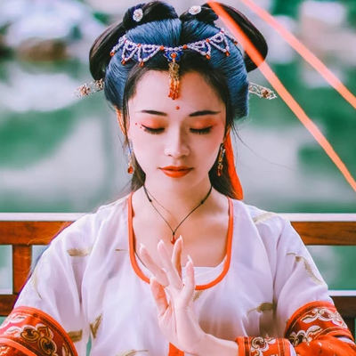 嬌艷女子頭像，唯美古風(fēng)真人頭像