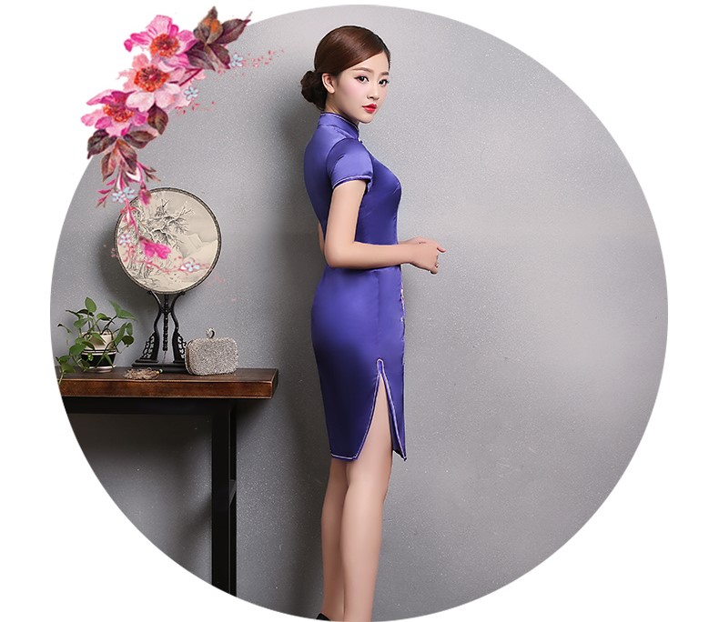 紫色牡丹繡花旗袍，復(fù)古短袖旗袍裙