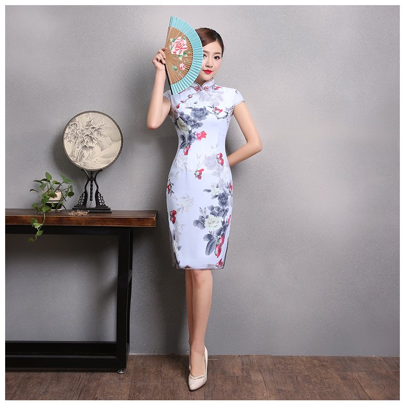 花美牡丹旗袍，復(fù)古匠心啟航閱讀短袖旗袍裙