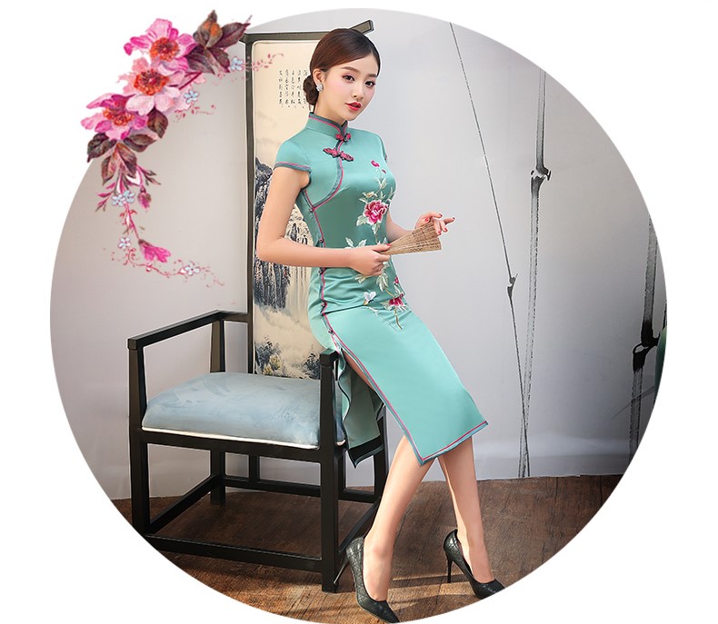 復(fù)古繡花旗袍，短袖真絲旗袍裙