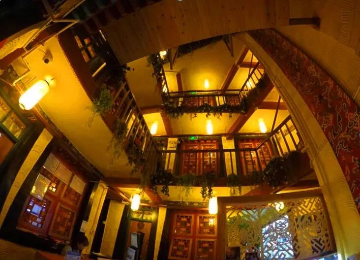 西藏·腔調(diào)客棧，想和你一屋兩人三餐四季共一生