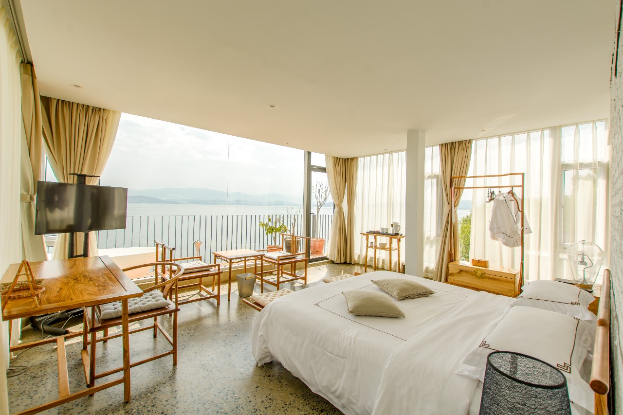 大理洱?！w心，歸心看海煙雨江南