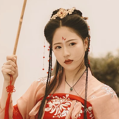 紅色帶傘女子頭像，唯美古風(fēng)真人頭像