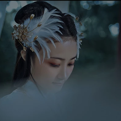 妖艷帶傘女子頭像，唯美古風真人頭像