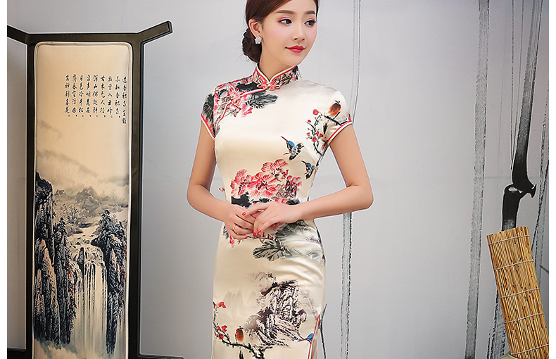 淡黃色水墨印花旗袍，復(fù)古真絲旗袍裙