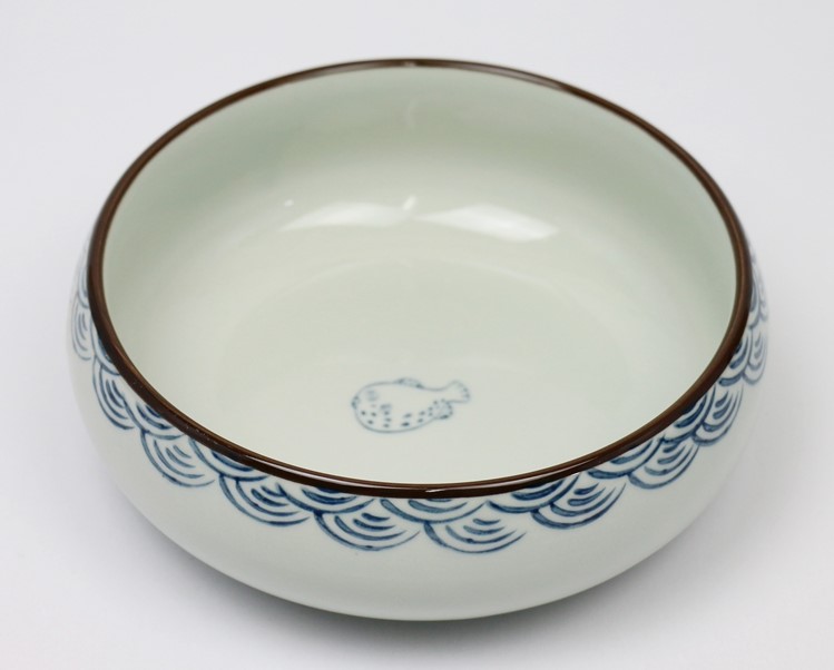 三款手繪陶瓷水淺茶洗水盂，海魚瓷筆洗