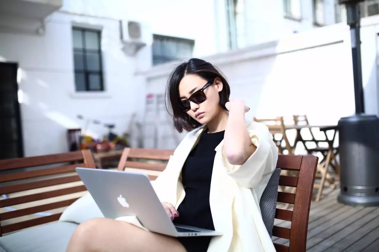 北京辛安里胡同·Iris的家，房子美人更美