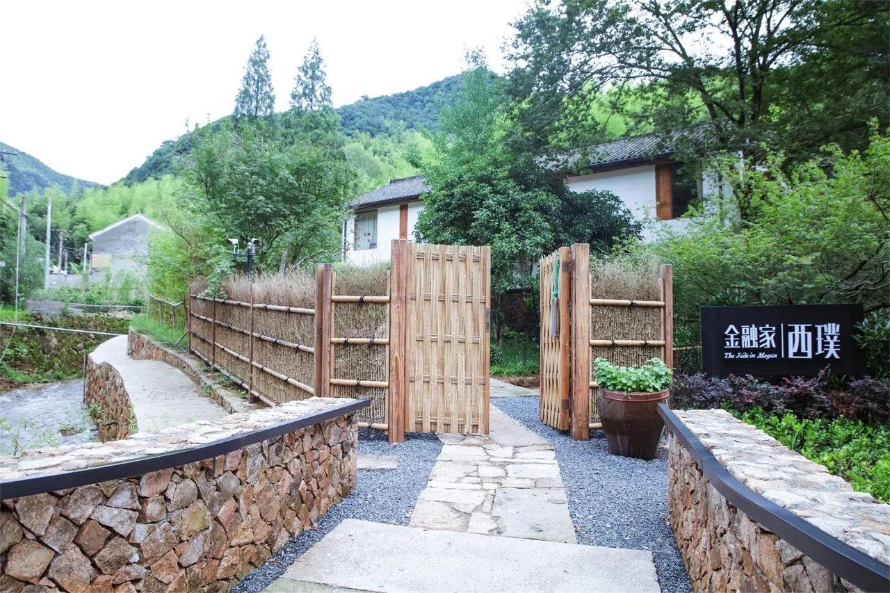 莫干山·西璞，睡進(jìn)梵高的畫里