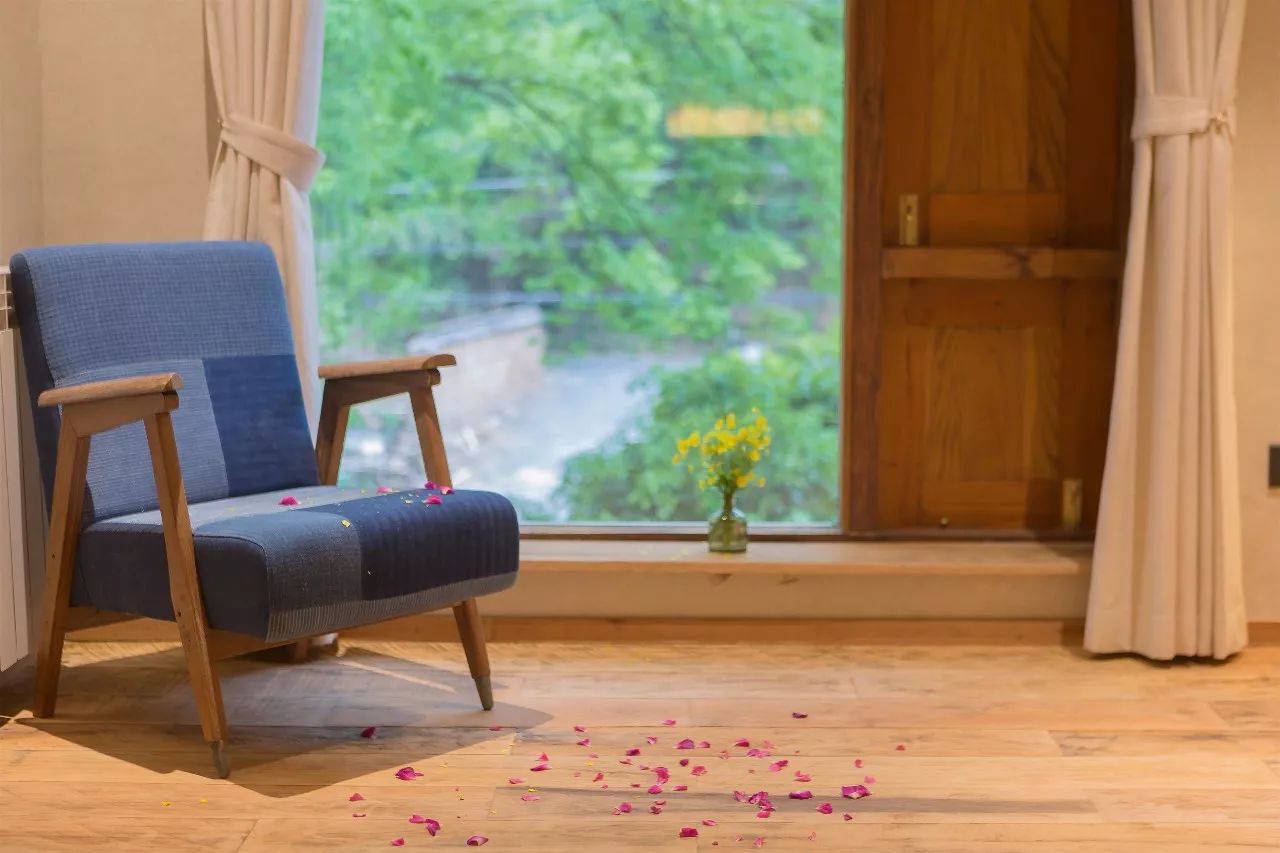 莫干山·西璞，睡進(jìn)梵高的畫(huà)里