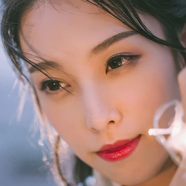 夜下星空女生頭像，唯美古風真人頭像