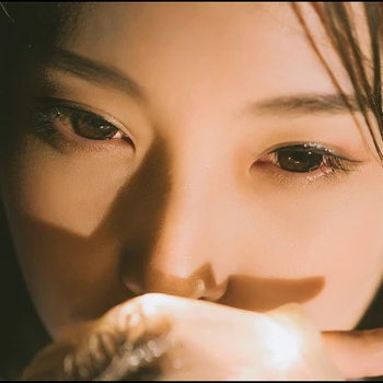 夜下星空女生頭像，唯美古風真人頭像