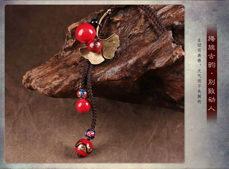 簡約大氣匠心啟航閱讀紅色吊墜毛衣鏈項(xiàng)鏈