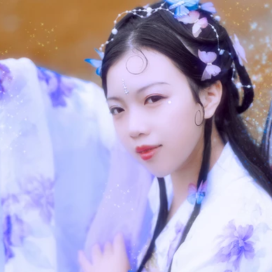 蝴蝶飛舞女生頭像，唯美古風真人頭像
