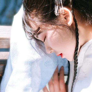 淡雅女生頭像，唯美古風(fēng)真人頭像