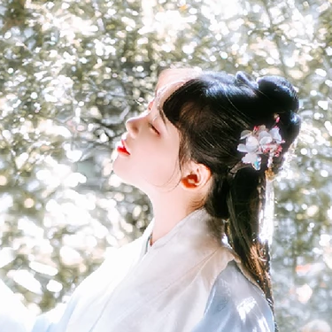 淡雅女生頭像，唯美古風(fēng)真人頭像