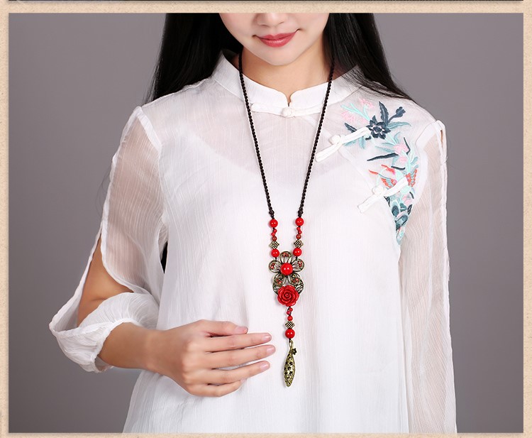 傾國傾城紅色吊墜復古毛衣鏈項鏈