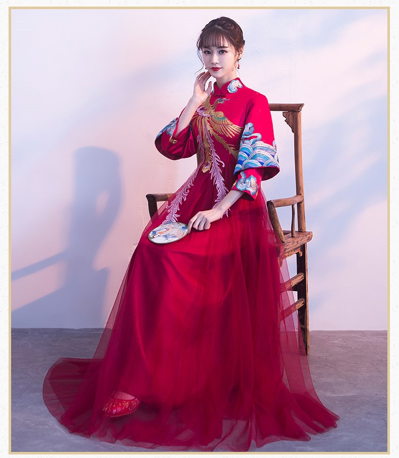 復(fù)古鳳凰刺繡中式禮服，匠心啟航閱讀結(jié)婚晚禮服
