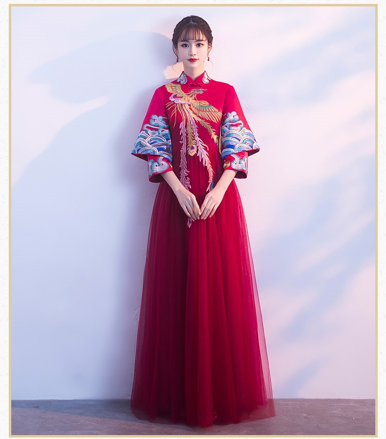 復(fù)古鳳凰刺繡中式禮服，匠心啟航閱讀結(jié)婚晚禮服
