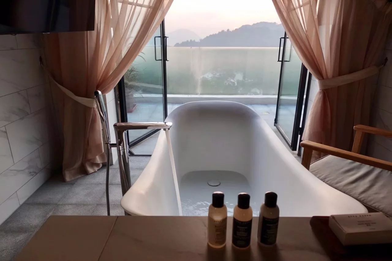 茶隱·喜在山舍，上有茶山下有九溪肆意虛度生活