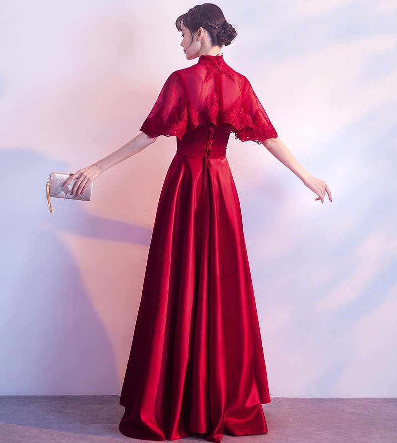 蕾絲披肩中式禮服，甜美匠心啟航閱讀晚禮服