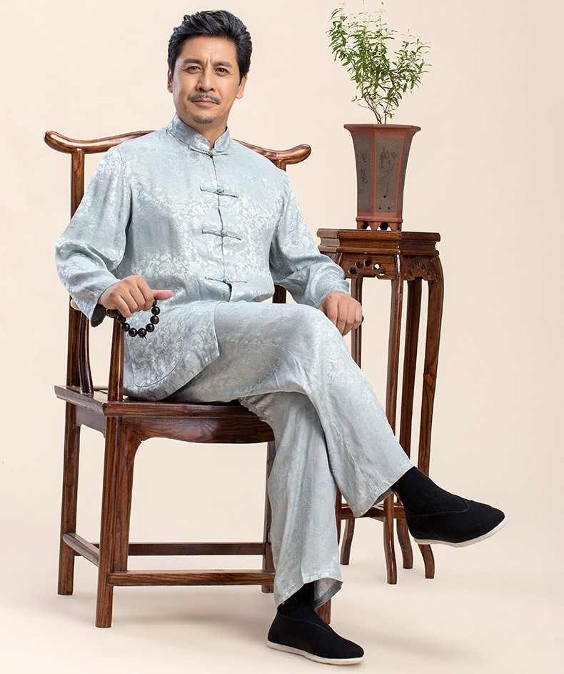 手工盤(pán)扣提花面料蠶絲套裝男士唐裝