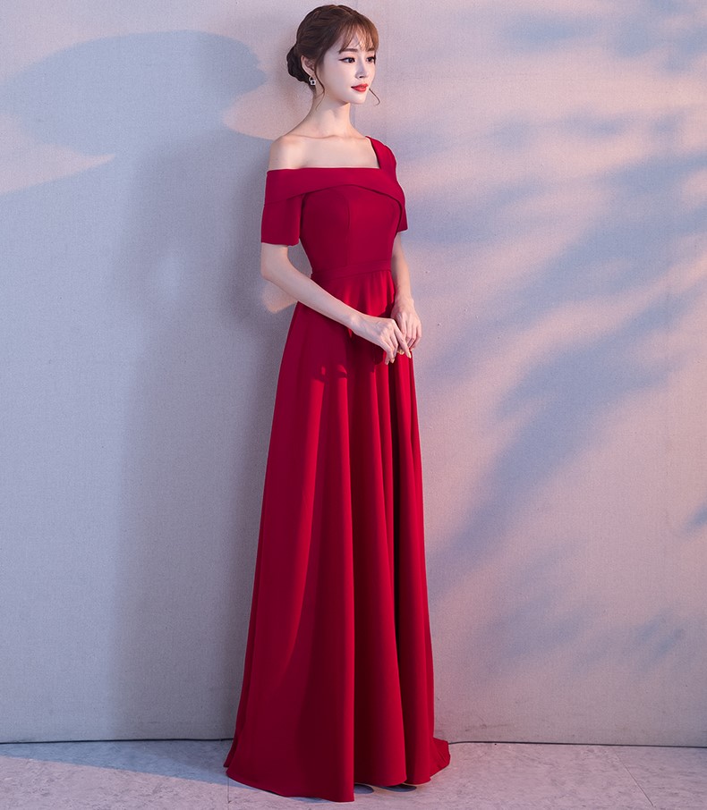 性感露肩中式禮服，甜美氣質(zhì)晚禮服