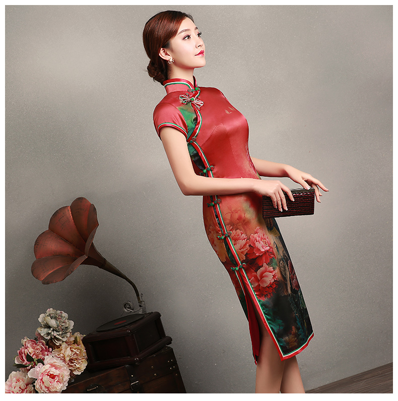 花團(tuán)錦簇短袖旗袍，蠶絲印花旗袍裙