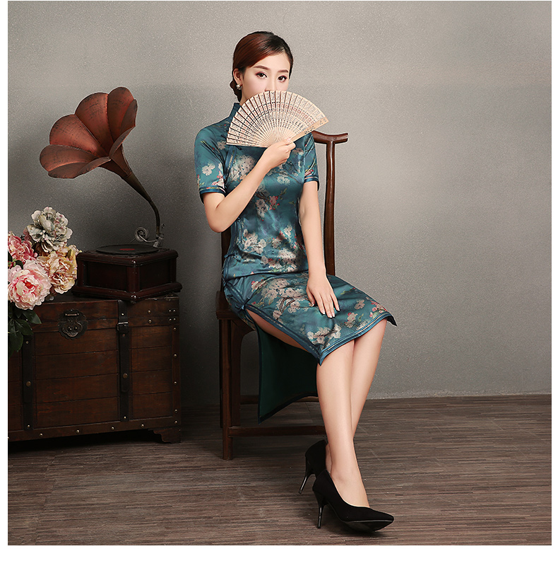 藍(lán)綠色玉梅短袖旗袍，蠶絲時(shí)尚旗袍裙