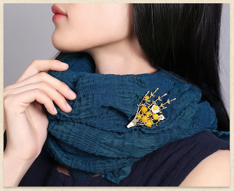 黃瑪瑙匠心啟航閱讀氣質(zhì)胸針，唯美清新復(fù)古胸花