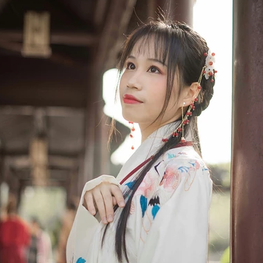 清新可愛(ài)漢服女生頭像，唯美古風(fēng)真人頭像