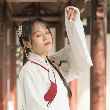 清新可愛(ài)漢服女生頭像，唯美古風(fēng)真人頭像