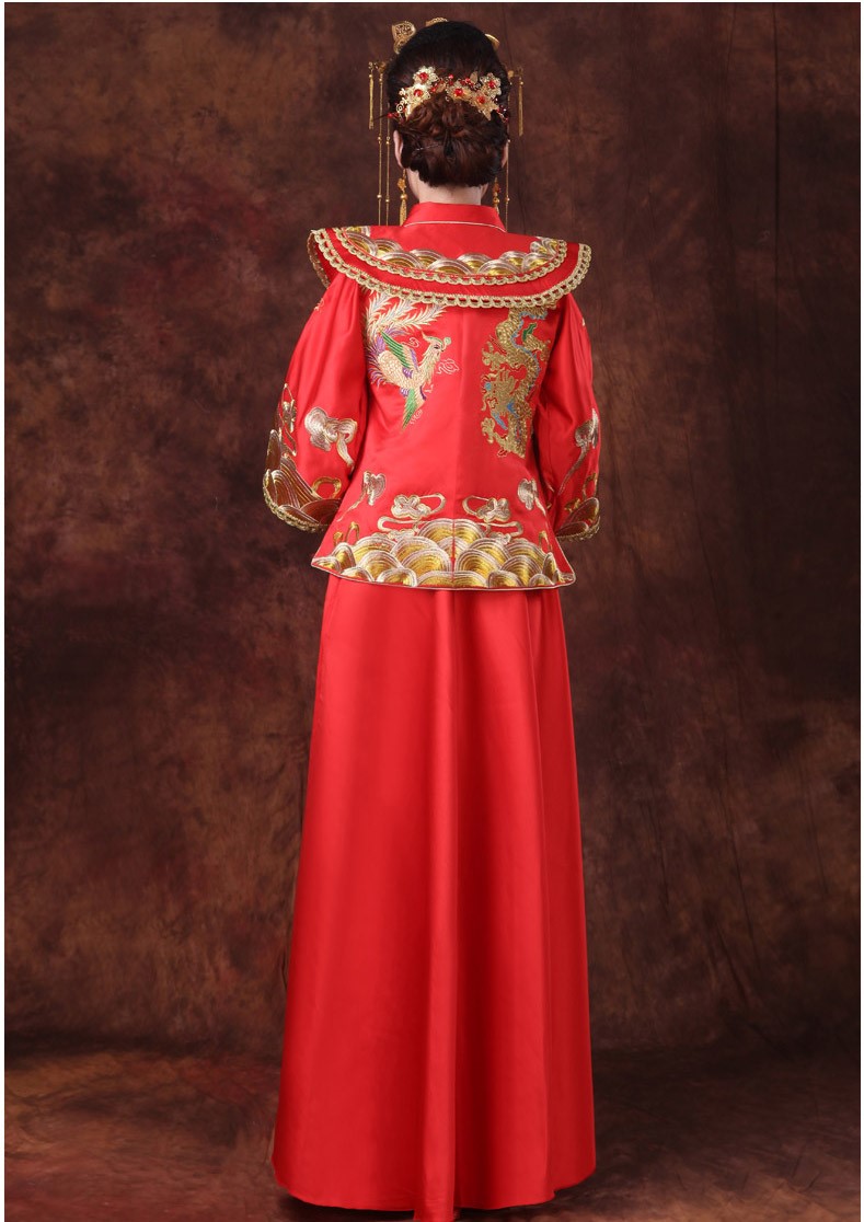 龍鳳呈祥中式禮服，嬌艷刺繡新娘禮服