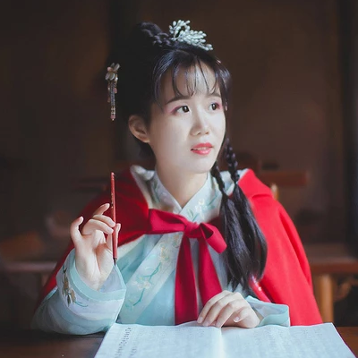 文藝女生頭像，唯美古風(fēng)真人頭像