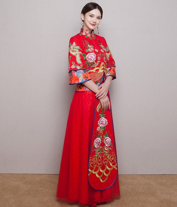 牡丹花刺繡新娘禮服，精致唯美中式禮服