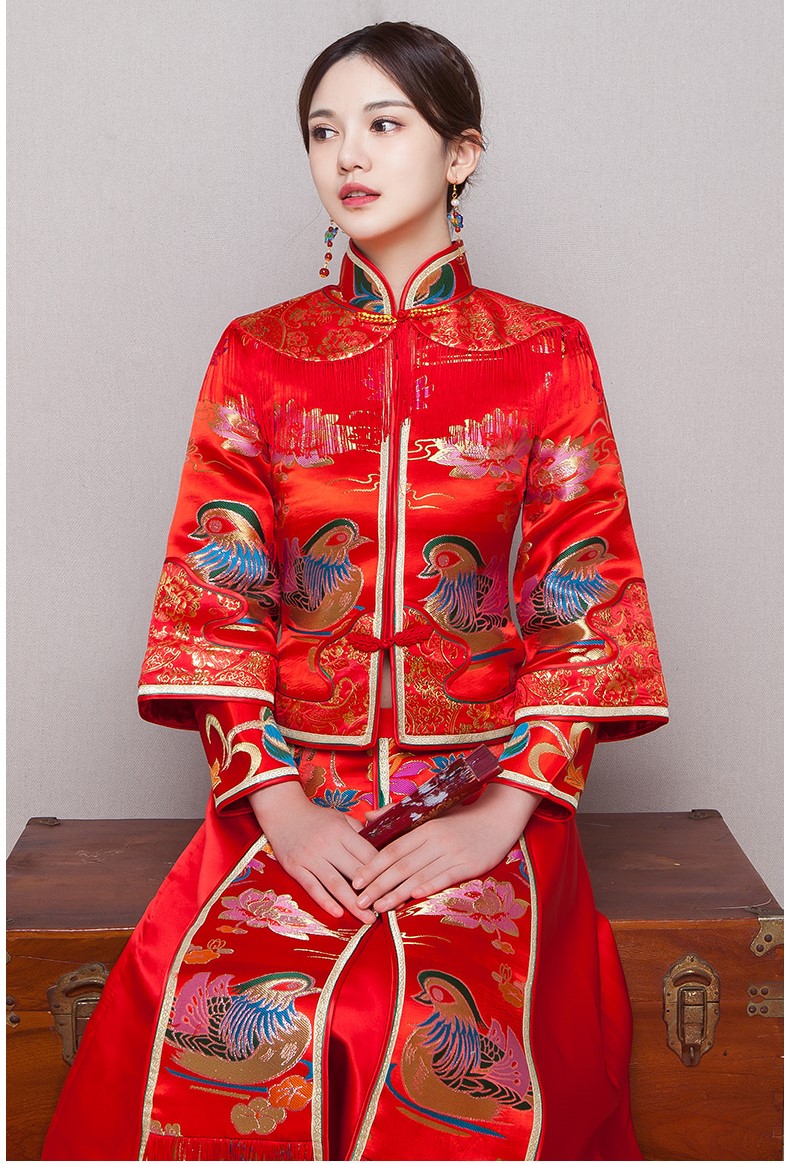 鴛鴦戲水新娘禮服，唯美流蘇中式禮服