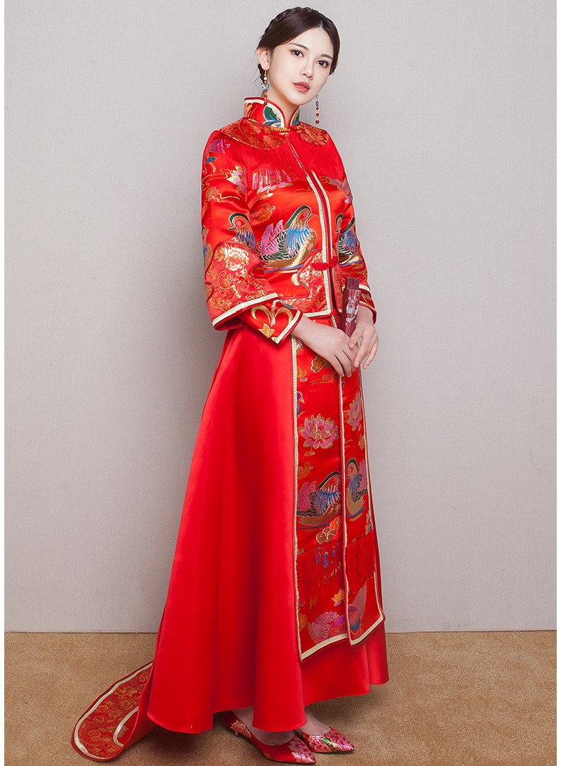 鴛鴦戲水新娘禮服，唯美流蘇中式禮服