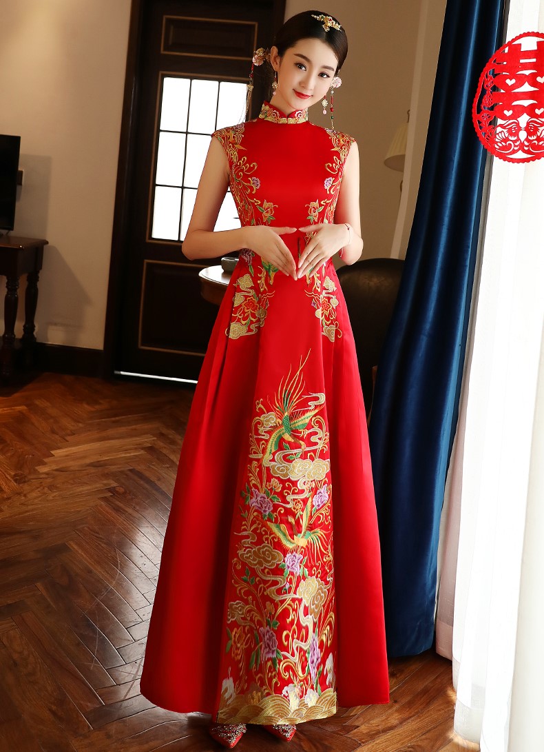 氣質(zhì)刺繡新娘禮服，古典唯美中式禮服