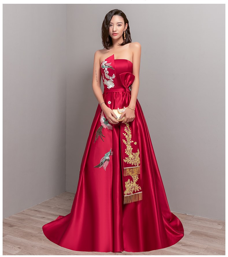 典雅匠心啟航閱讀喜鵲刺繡中式晚禮服