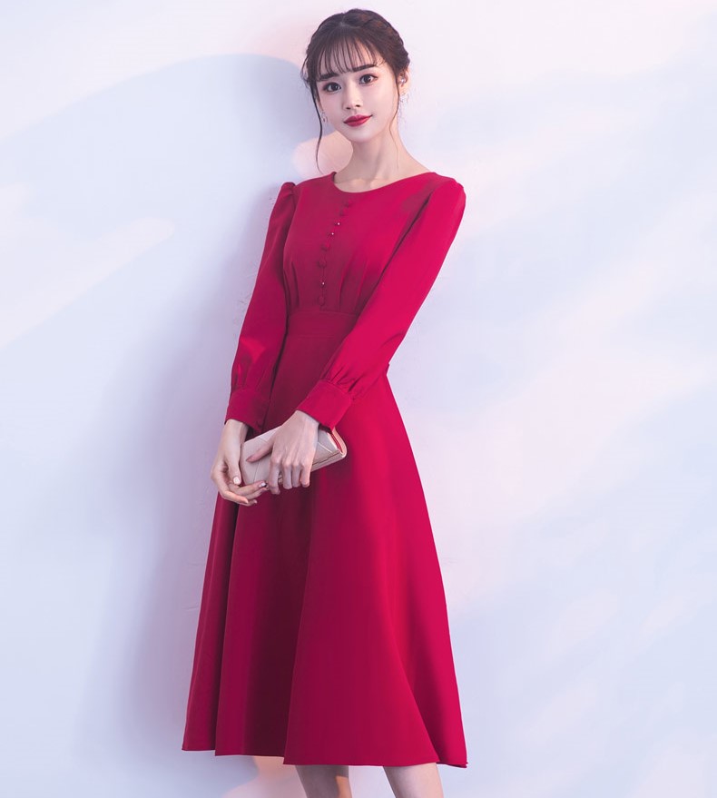 紅色長(zhǎng)袖收腰中式禮服，時(shí)尚蝴蝶結(jié)晚禮服