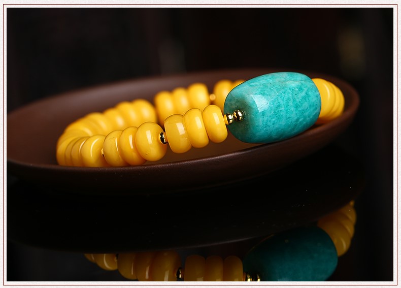 簡(jiǎn)約復(fù)古天河石桶珠蜜蠟手串