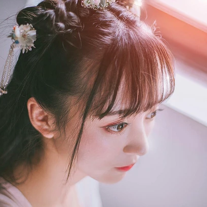 清新文藝女生頭像，唯美古風(fēng)真人頭像