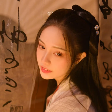 淡雅美人頭像，唯美古風(fēng)真人頭像