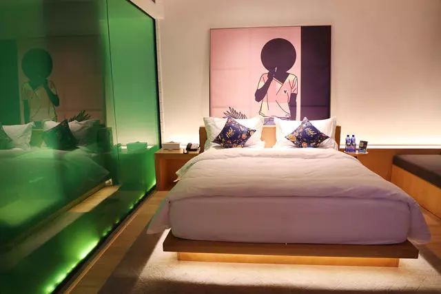 杭州·秀酒店，像上世紀(jì)劇場(chǎng)上演一場(chǎng)故事