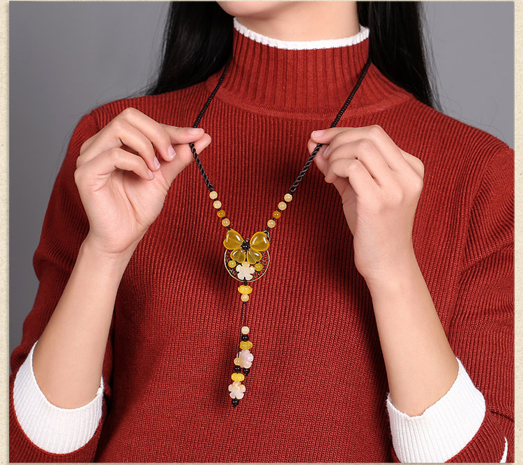復(fù)古風(fēng)黃色簡(jiǎn)約項(xiàng)鏈毛衣鏈
