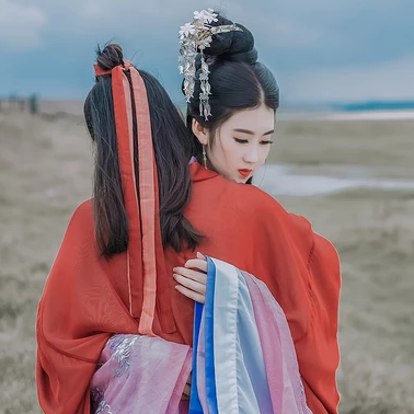 草原喝酒閨蜜頭像，唯美古風真人頭像