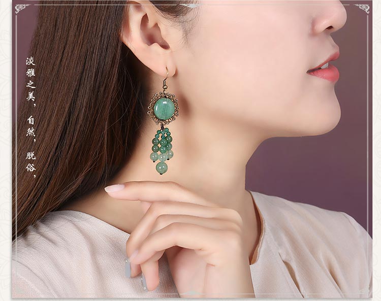 淡雅古風氣質東陵玉流蘇耳環(huán)