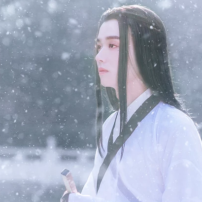 雪景翩翩公子帶折扇頭像，唯美古風(fēng)真人頭像