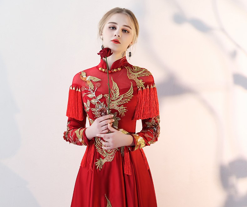 時尚酒紅色中式禮服，流蘇古典新娘禮服