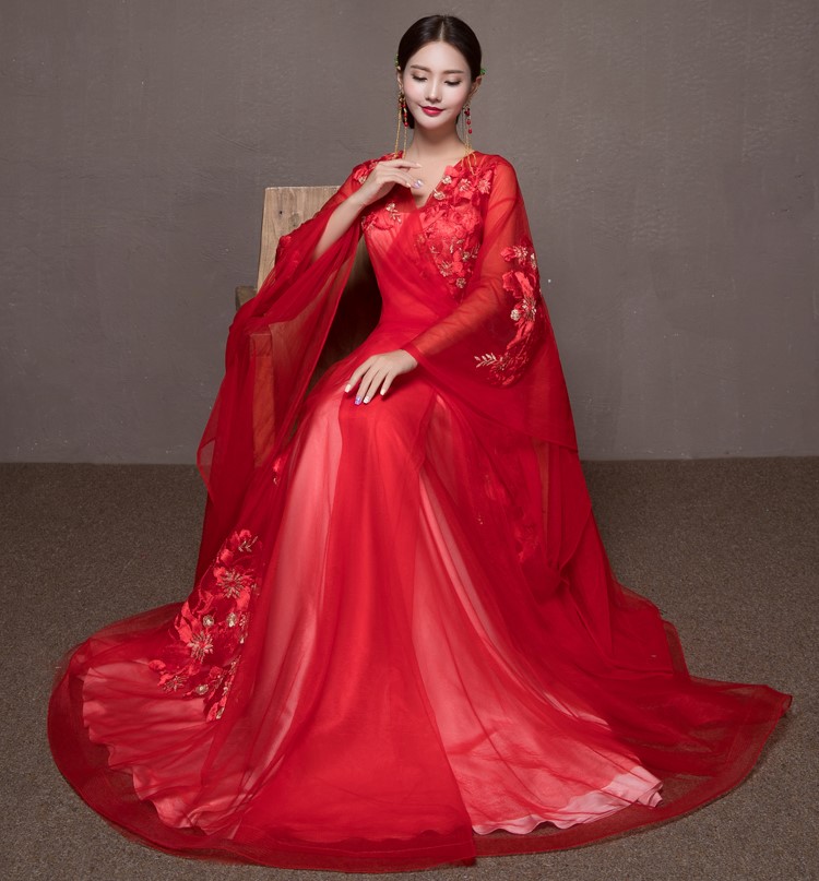 超仙蕾絲網(wǎng)紗中式禮服，唯美斜襟漢服新娘禮服