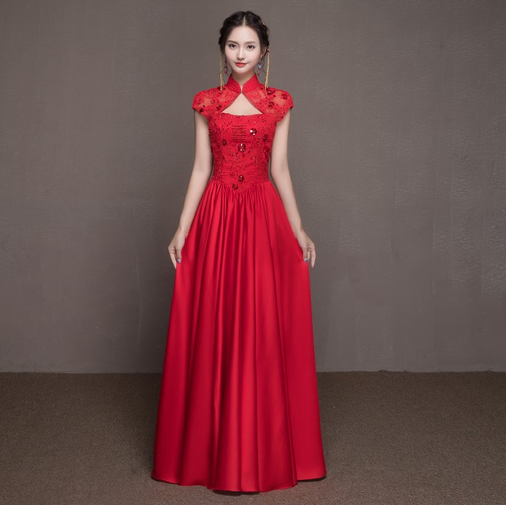 喜結(jié)良緣中式禮服，唯美性感珠花晚禮服